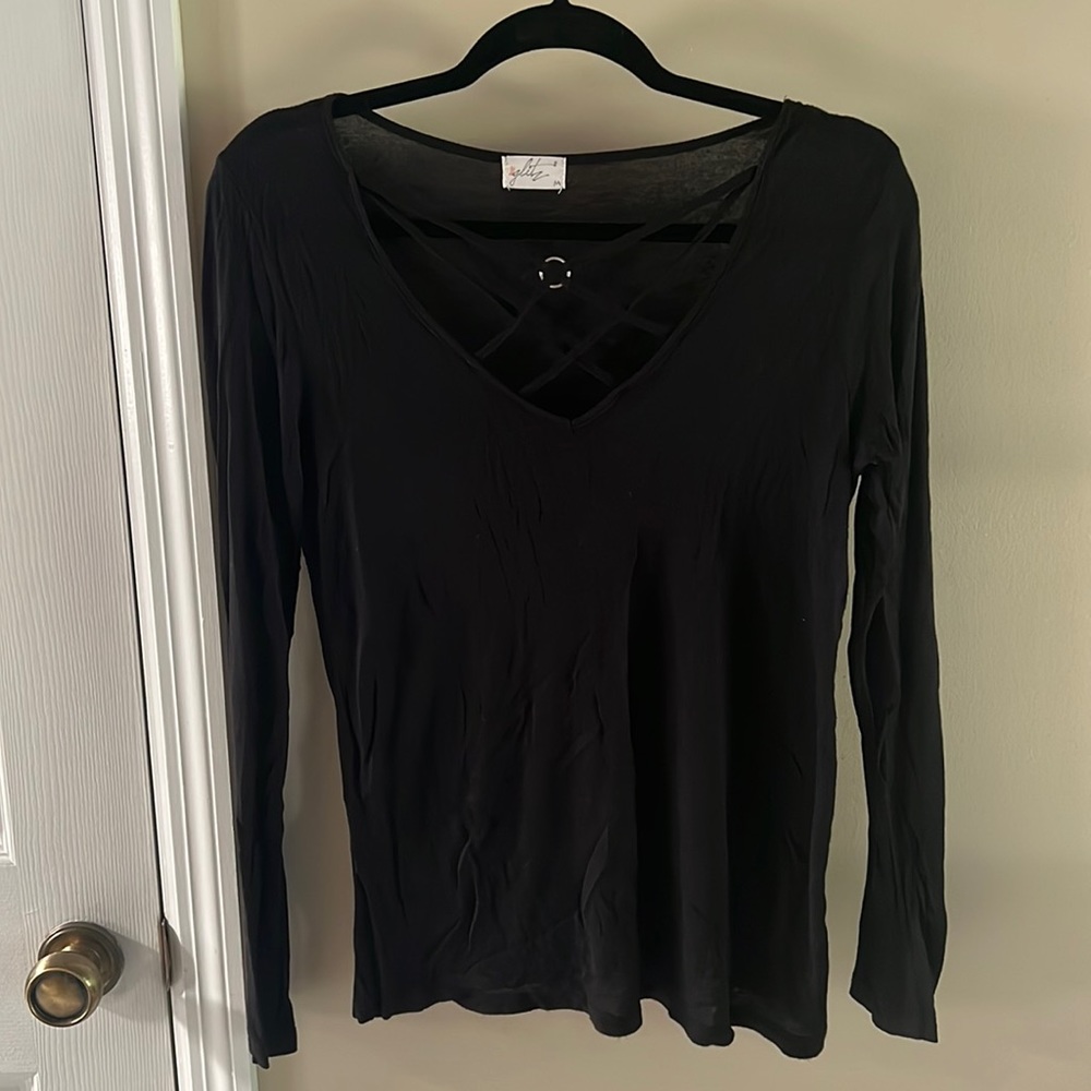 Criss Cross Glitz Medium Long Sleeve Top